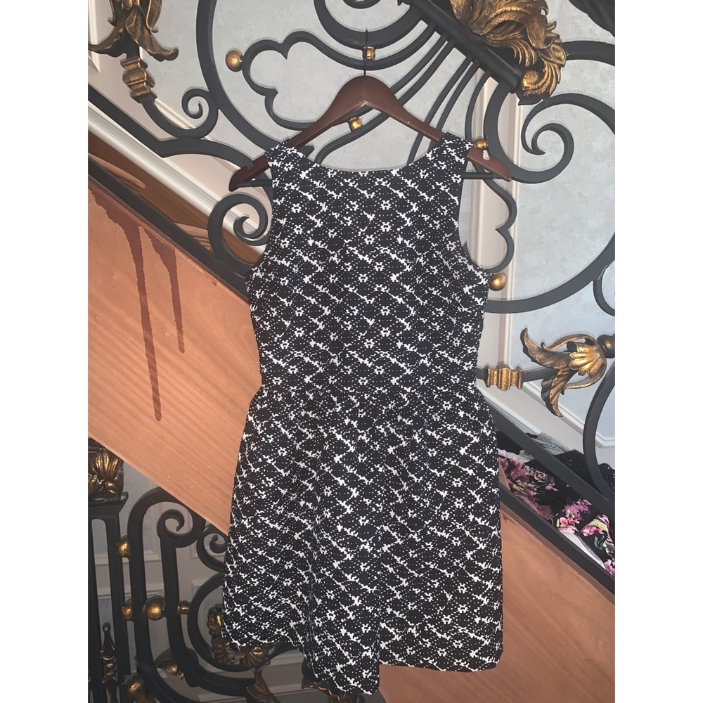 Black sleeveless dress AQUA size M